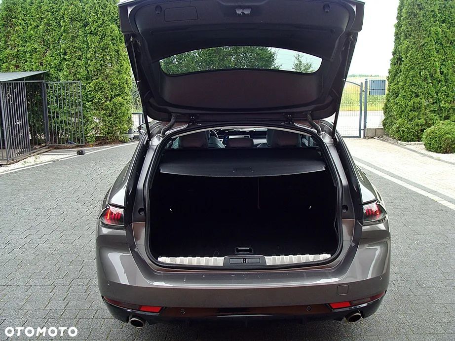 Peugeot 508 SW PureTech 180 EAT8 Allure - 27