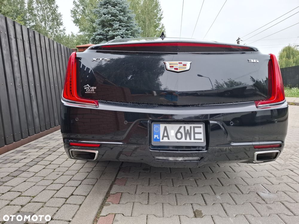 Cadillac XTS - 29