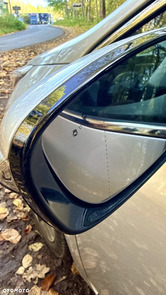 Kia Ceed - 27