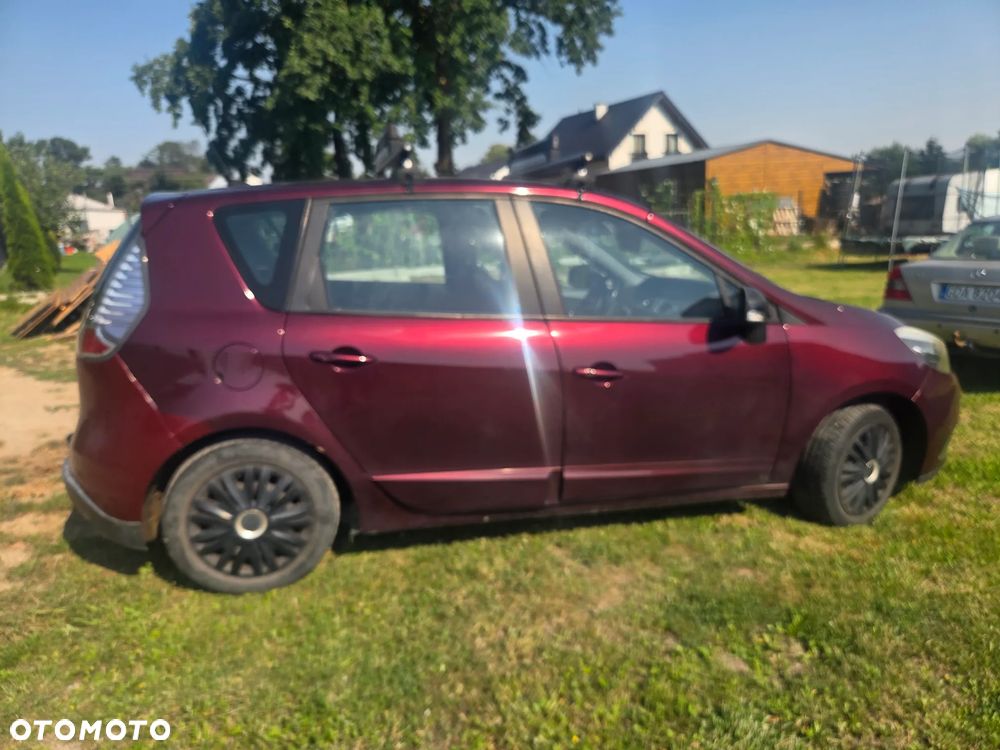 Renault Scenic 1.5 dCi Emotion - 2