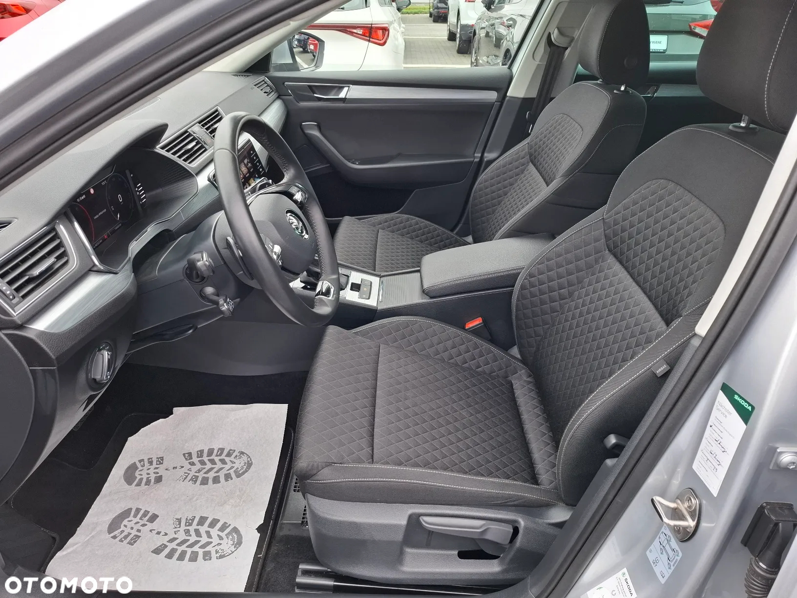 Skoda Superb Combi 2.0 TDI DSG Ambition - 10