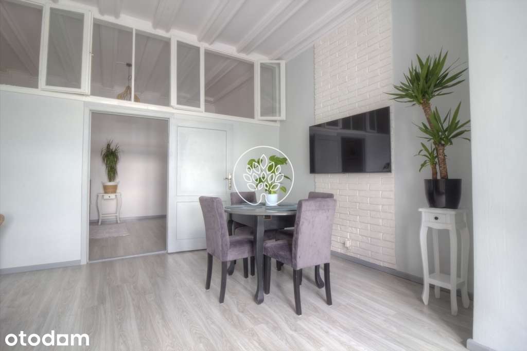 Bydgoskie Przedmieście. Dwa pokoje 48.2m2