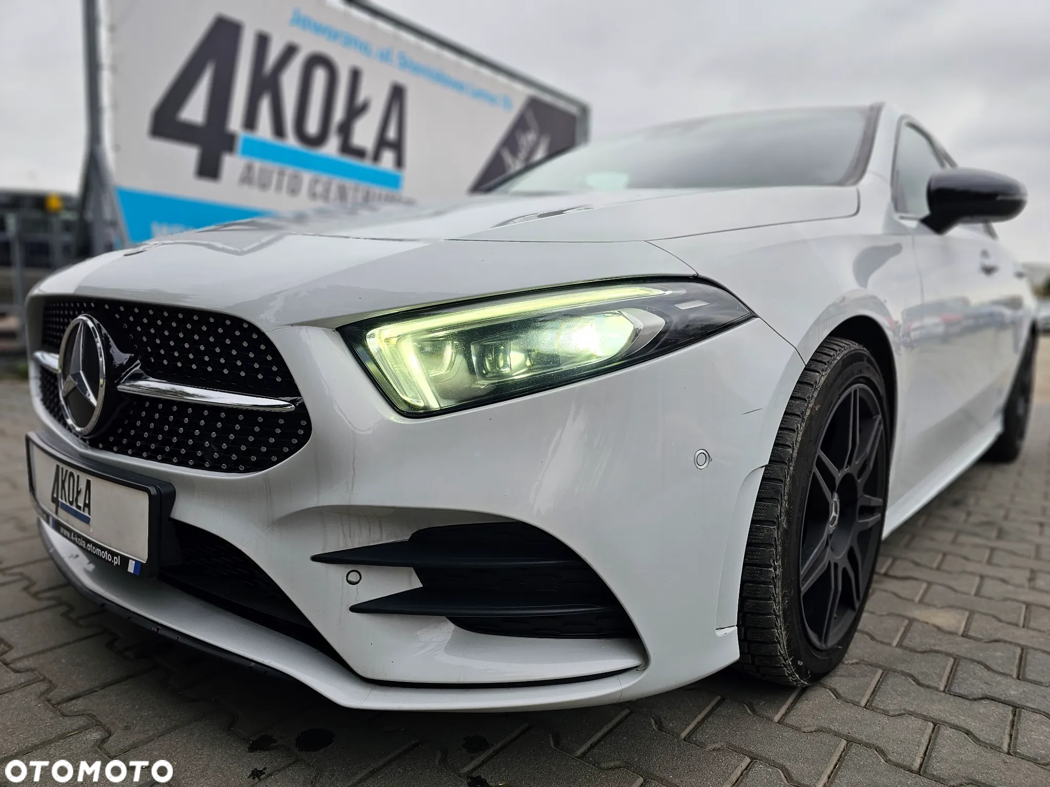 Mercedes-Benz Klasa A 180 AMG Line 7G-DCT - 9