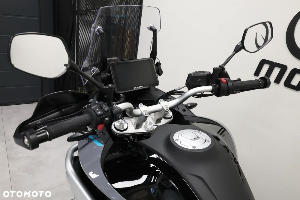 CFMoto 800MT Sport - 16