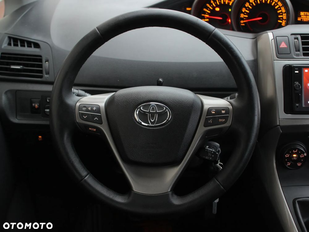 Toyota Verso 1.6 7-Sitzer Life - 23
