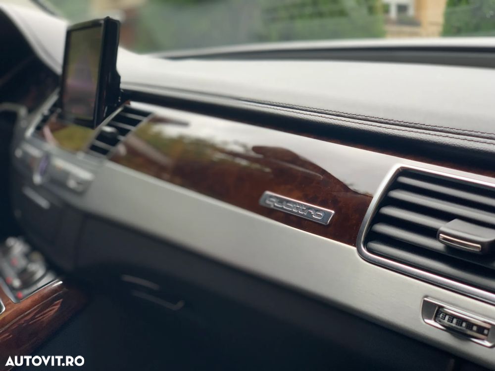 Audi A8 4.2 TDI Quattro Tip - 29