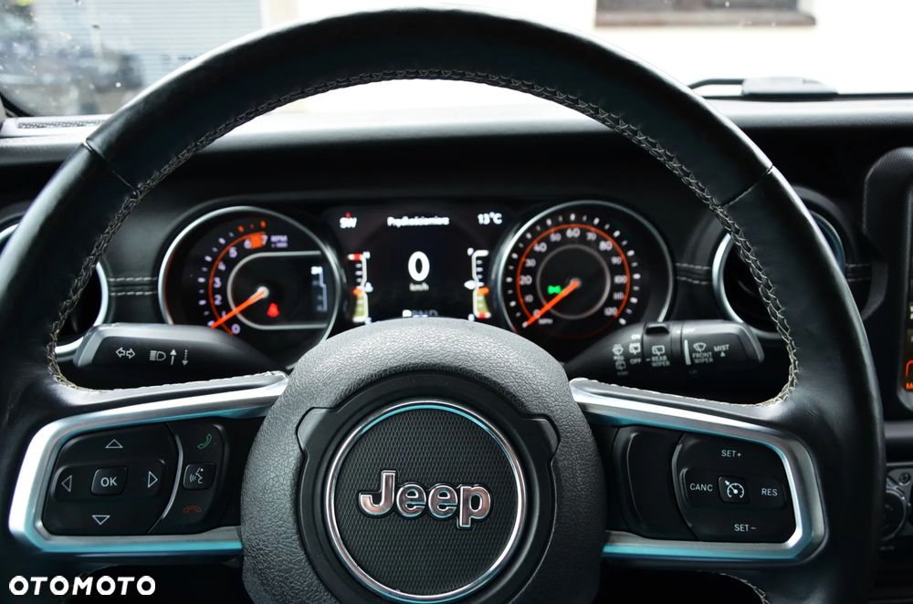 Jeep Wrangler Unlimited GME 2.0 Turbo Sahara - 22