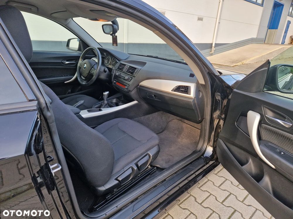 BMW Seria 1 - 11
