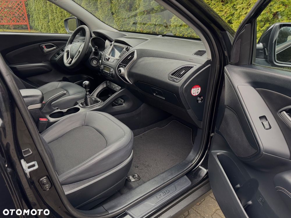Hyundai ix35 1.7 CRDi Premium 2WD - 23