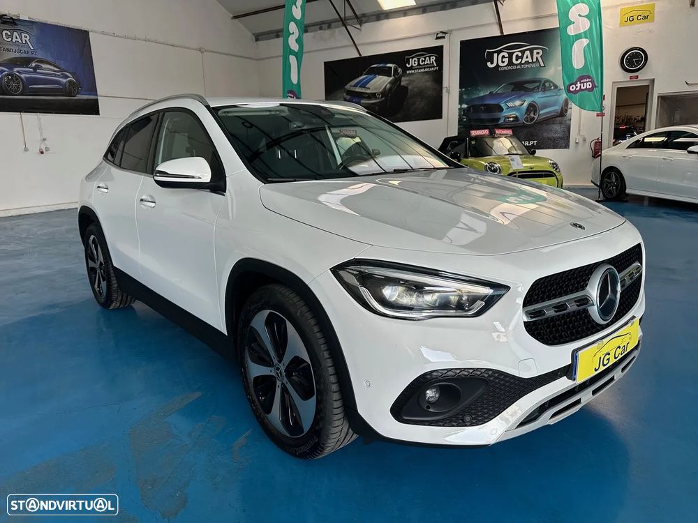 Mercedes-Benz GLA 200 7G-DCT Style - 2