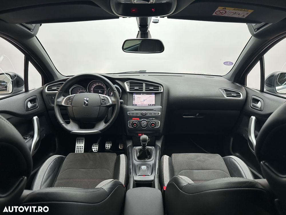 Citroën DS4 - 10