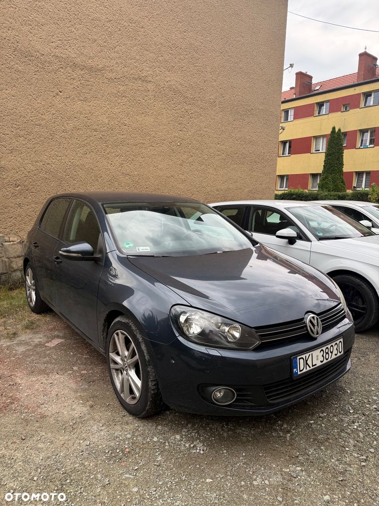 Volkswagen Golf - 2