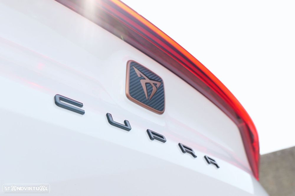 Cupra Formentor VZ 1.4 e-Hybrid DSG Priority - 12