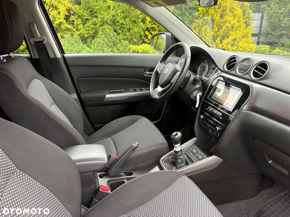 Suzuki Vitara 1.4 Boosterjet Hybrid Allgrip Comfort - 27