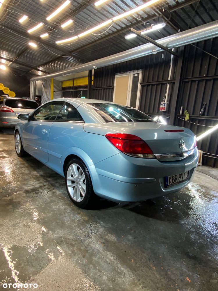 Opel Astra 1.9 CDTI Cosmo - 7