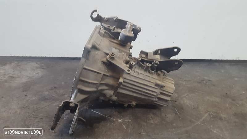 CAIXA VELOCIDADES HYUNDAI LANTRA II 1998 - 1