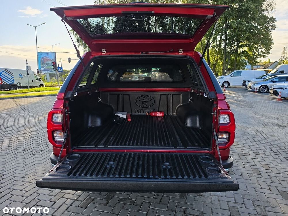 Toyota Hilux 2.8 D-4D Double Cab SR5 4x4 - 21