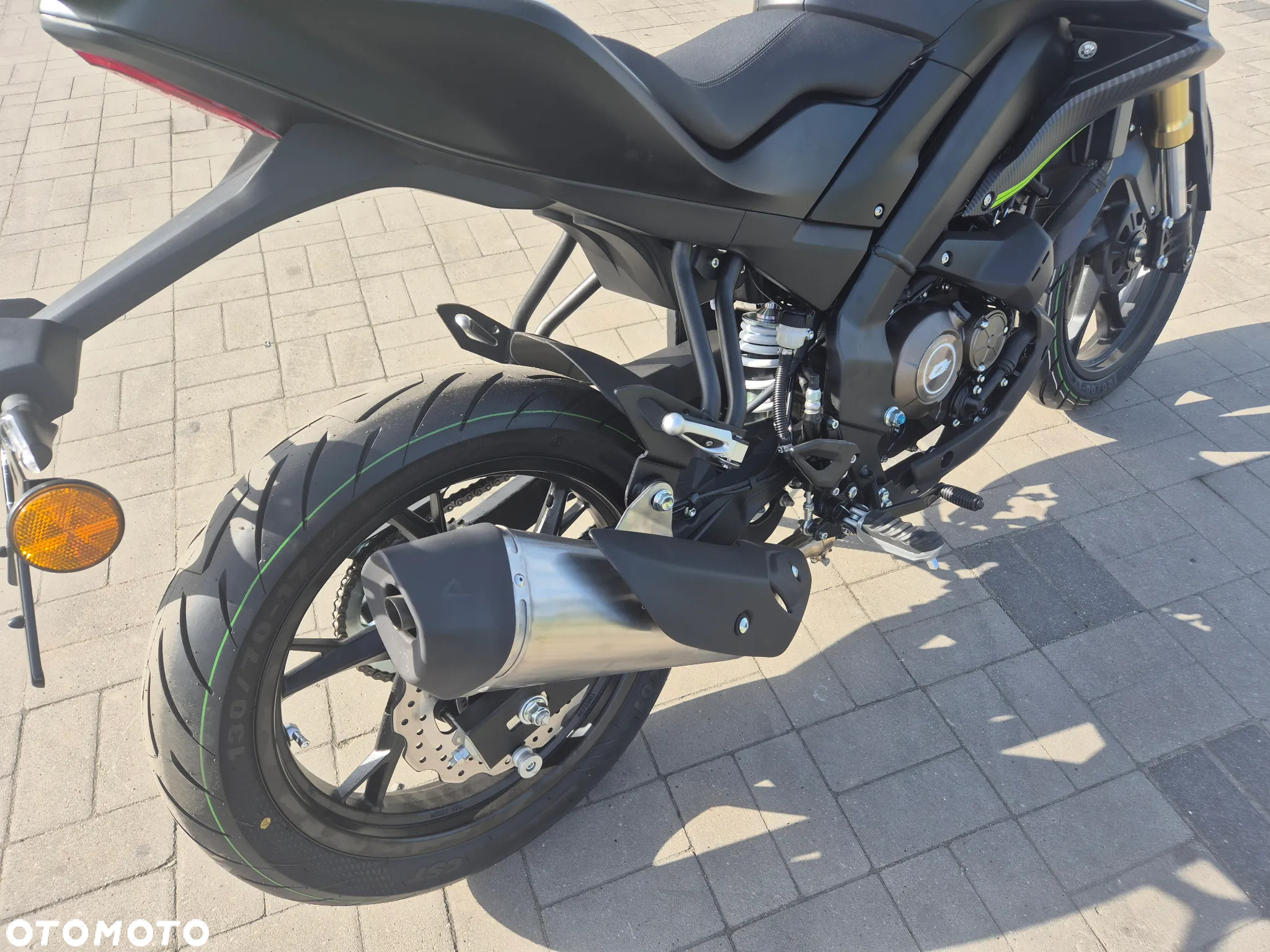 QJMOTOR SRK 125S - 10