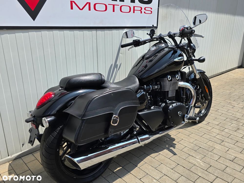Triumph Thunderbird - 3