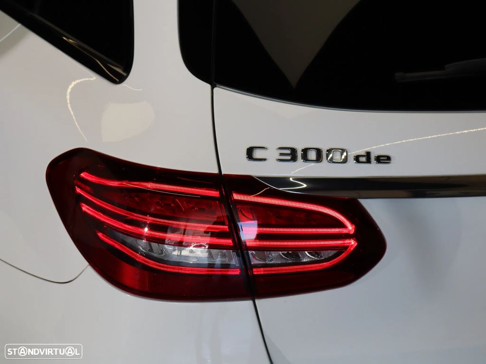 Mercedes-Benz C 300 de T 9G-TRONIC AMG Line - 11