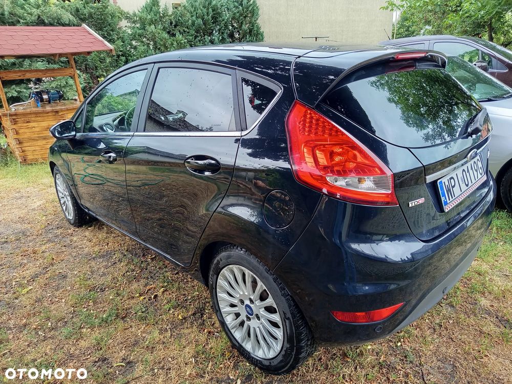 Ford Fiesta 1.6 TDCi Titanium - 5