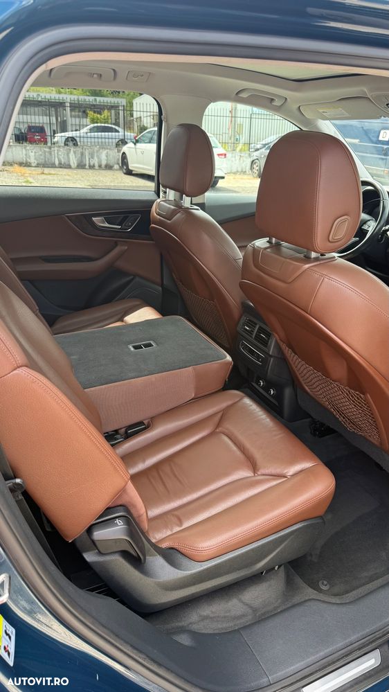 Audi Q7 3.0 TFSI Quattro Tiptronic - 16