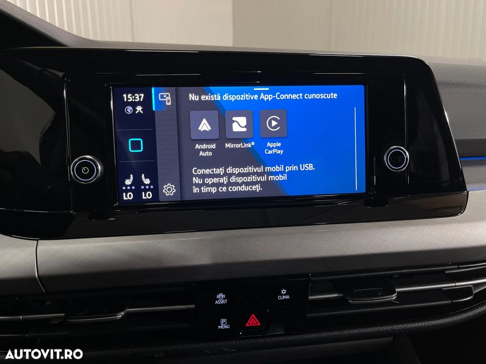 Volkswagen Golf 1.5 eTSI MHEV 130CP DSG Life - 18