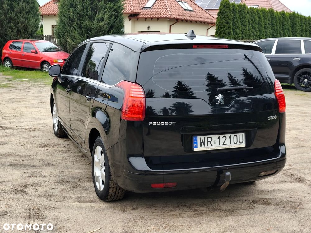Peugeot 5008 - 17
