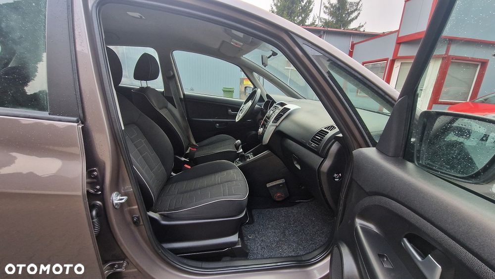 Kia Venga 1.4 L - 5