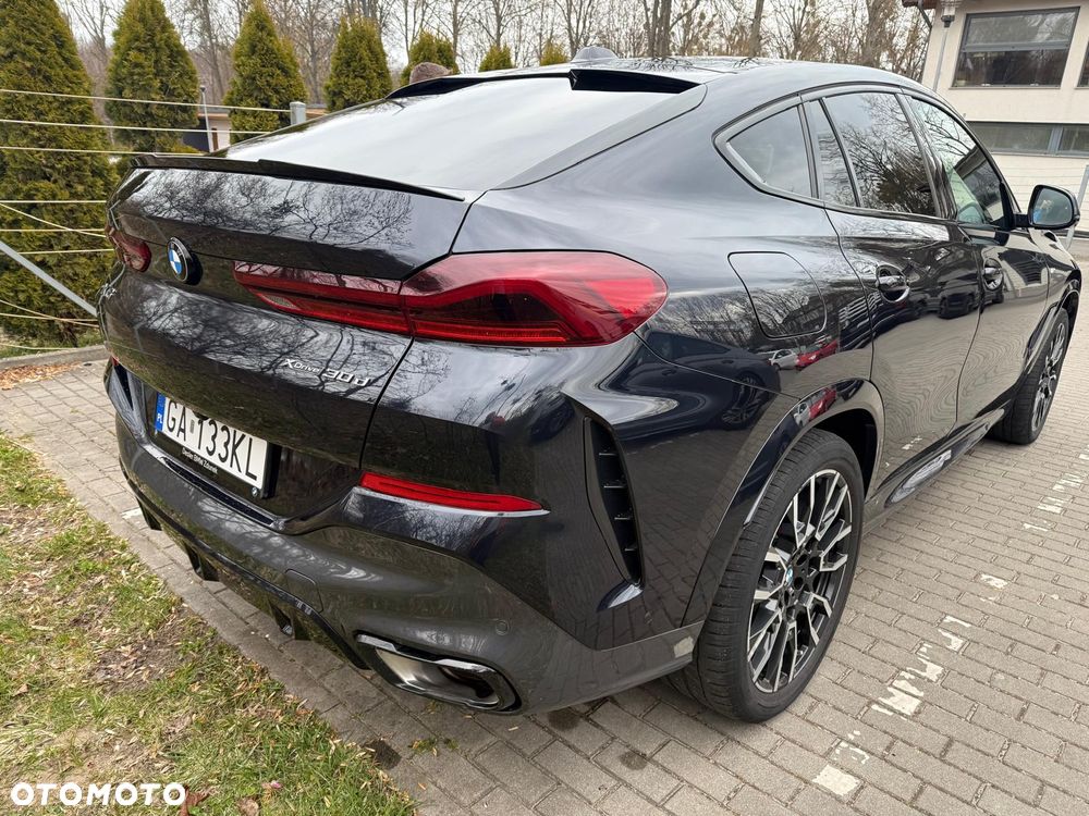 BMW X6 - 8