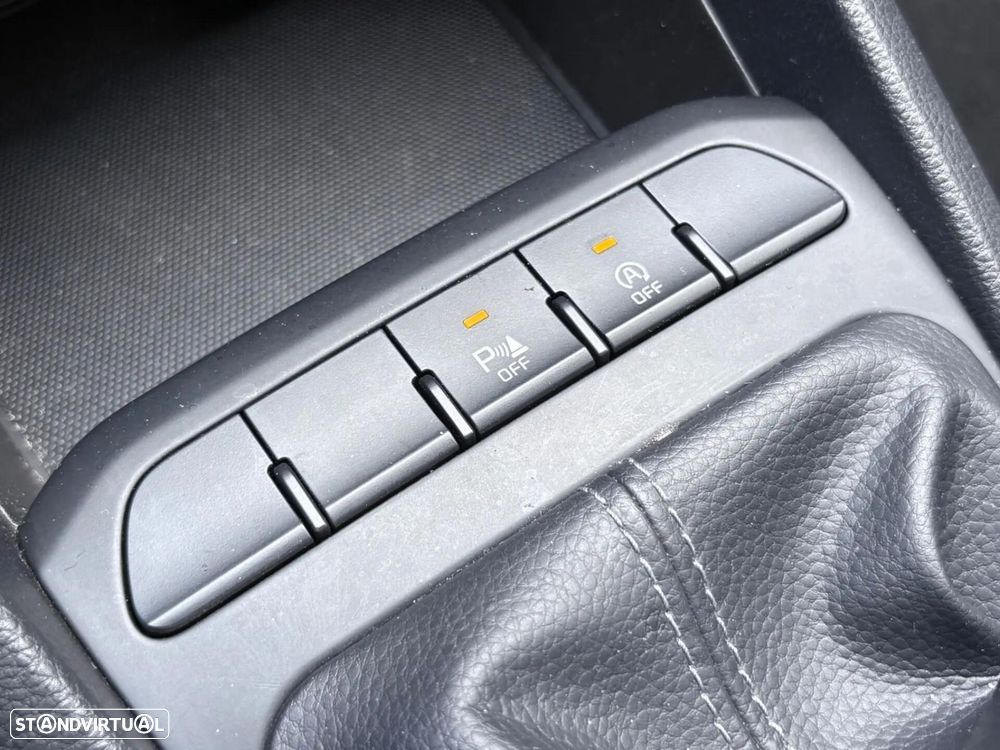 Kia Rio 1.2 CVVT Urban - 48