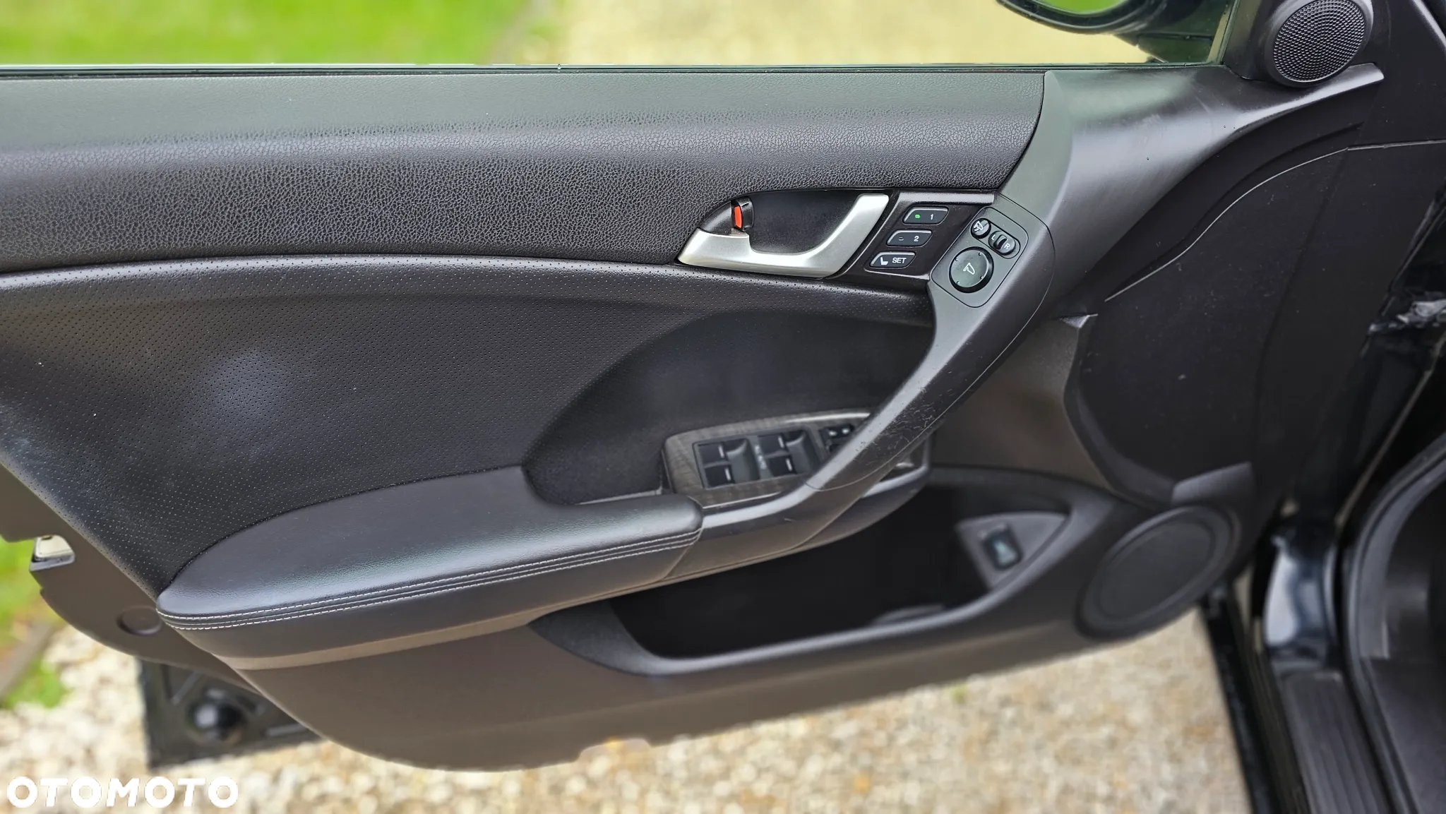Honda Accord 2.0 Executive Navi - 14