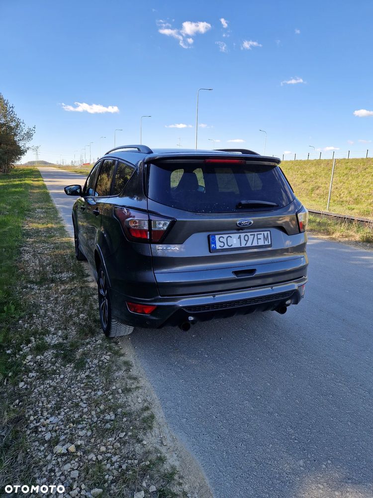 Ford Kuga 2.0 TDCi 4x4 ST-Line - 10
