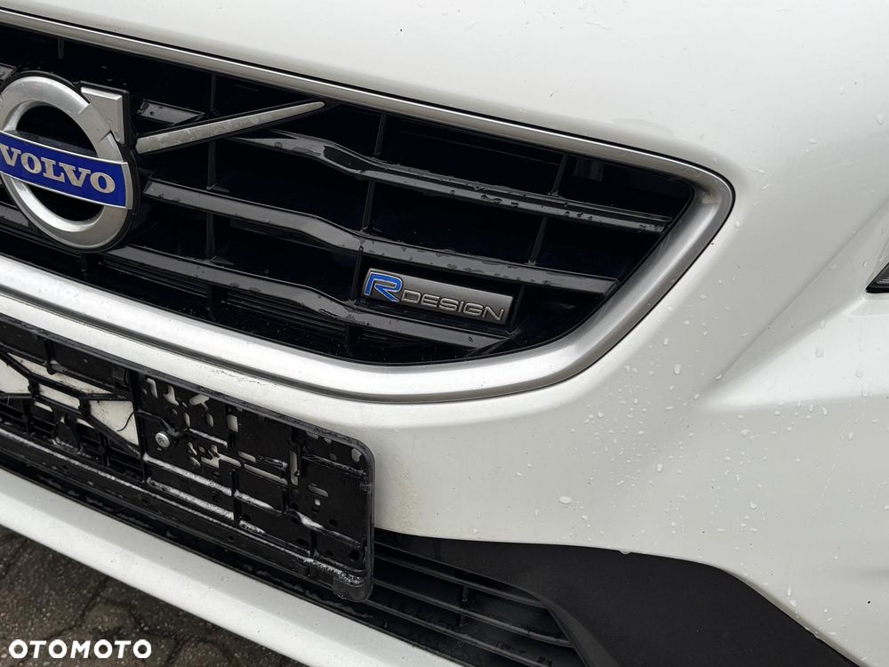 Volvo V40 D4 Geartronic RDesign - 20