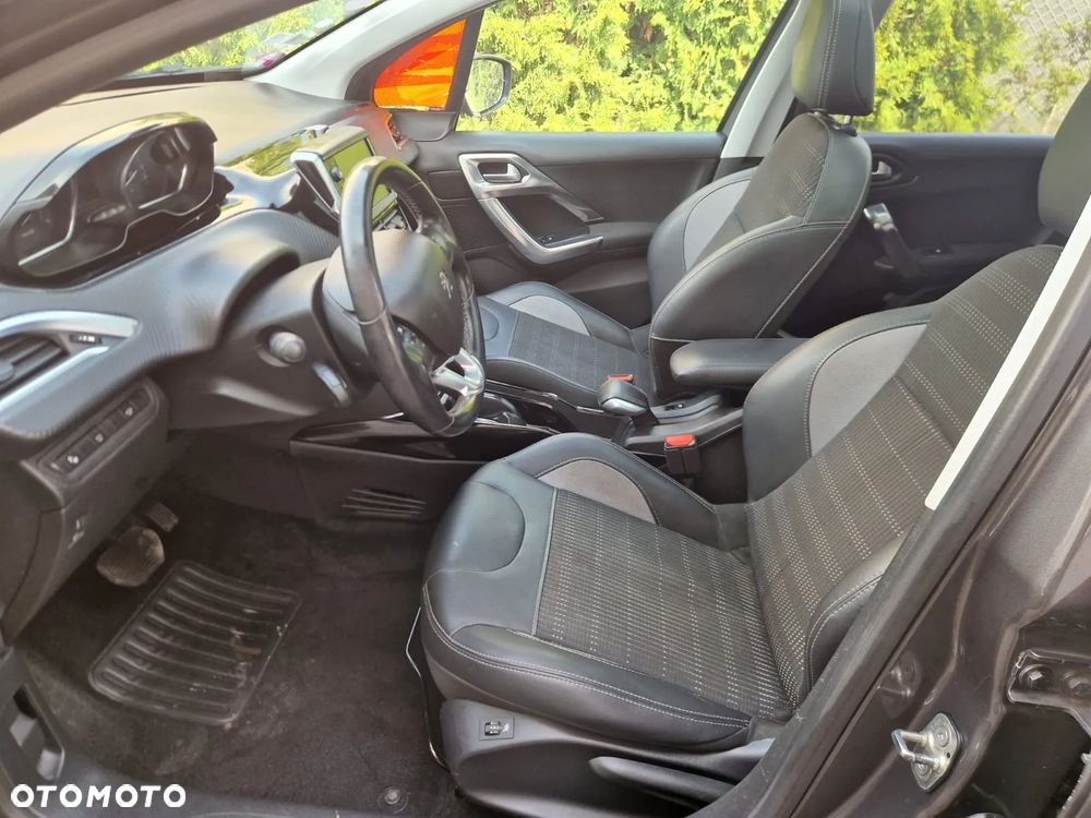 Peugeot 2008 - 22