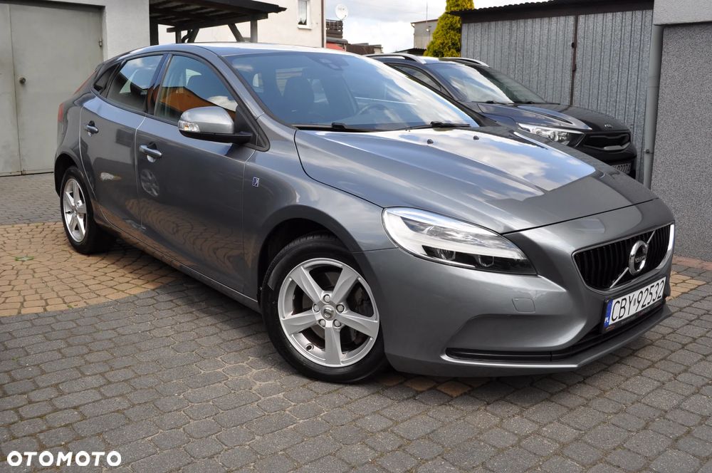 Volvo V40 T2 Ocean Race - 5