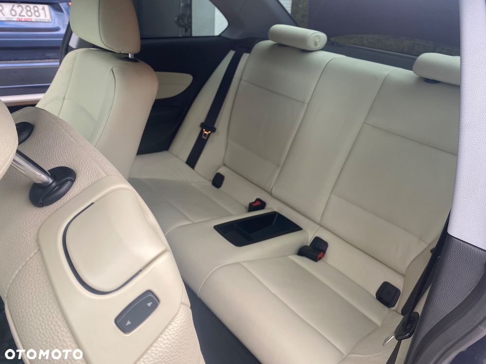 BMW Seria 1 - 13