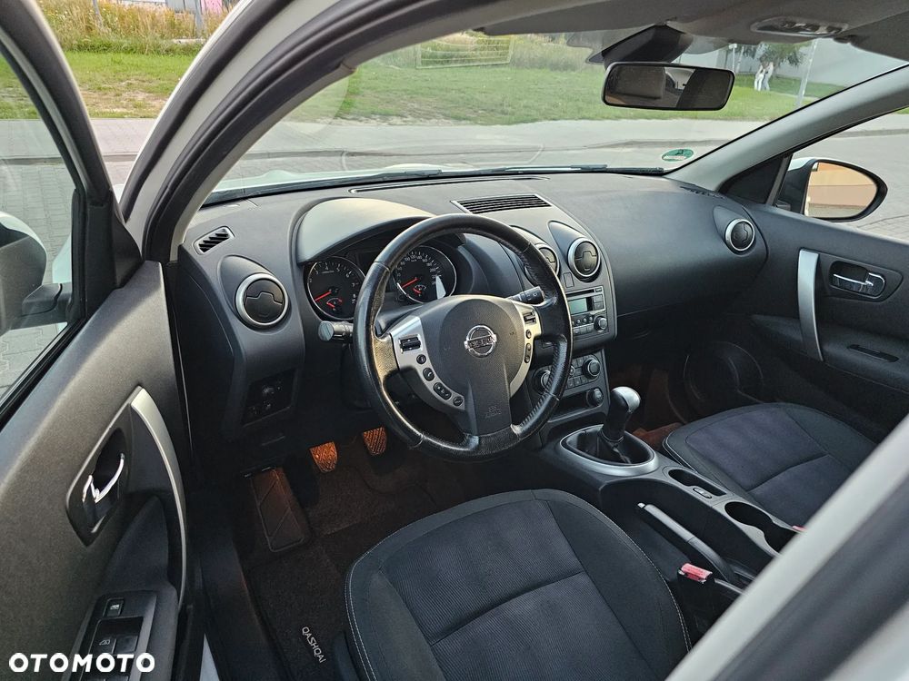 Nissan Qashqai 1.6 acenta - 13