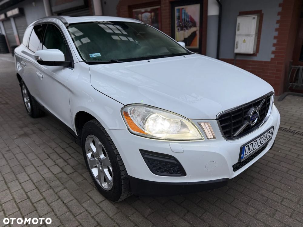 Volvo XC 60 3.2 AWD RDesign - 3