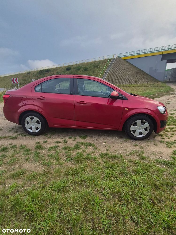 Chevrolet Aveo 1.2 LT - 5