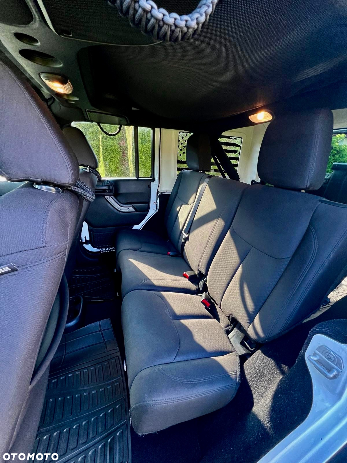 Jeep Wrangler 3.6 Unlim Night Eagle - 17