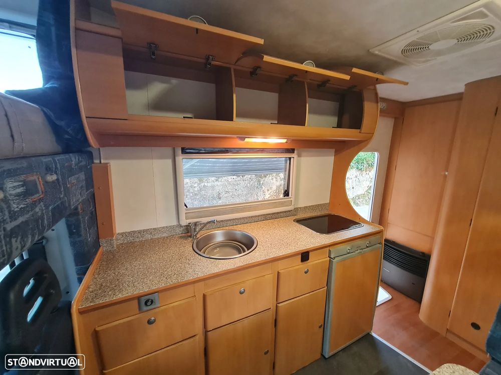 Joint Van Aventura - 18