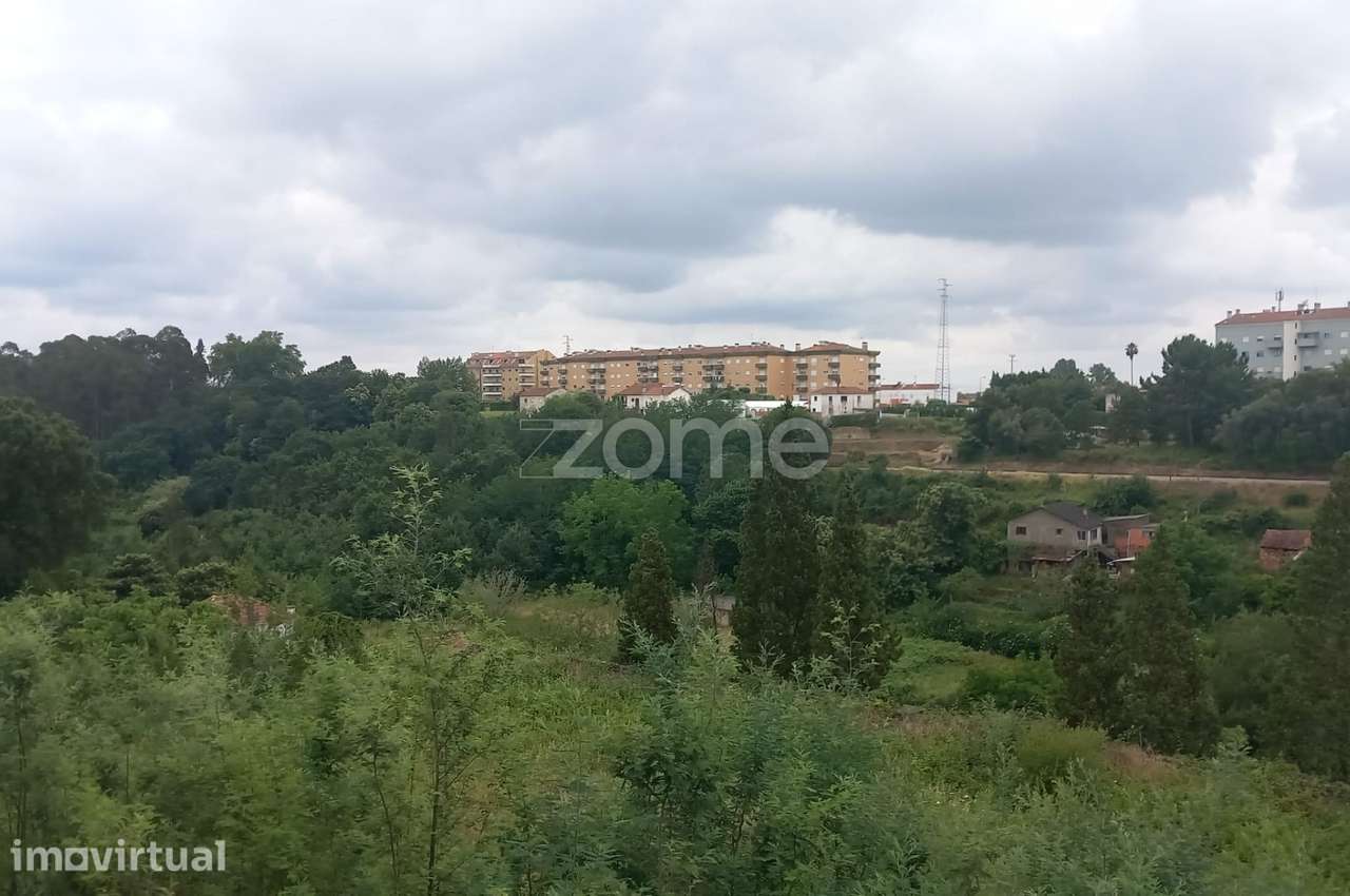 Terreno para Desenvolvimento Habitacional em Águeda - Grande imagem: 2/17