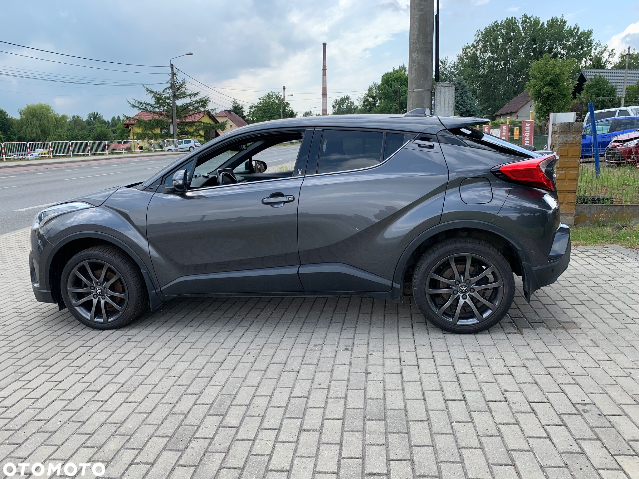 Toyota C-HR 1.2 T Premium - 5