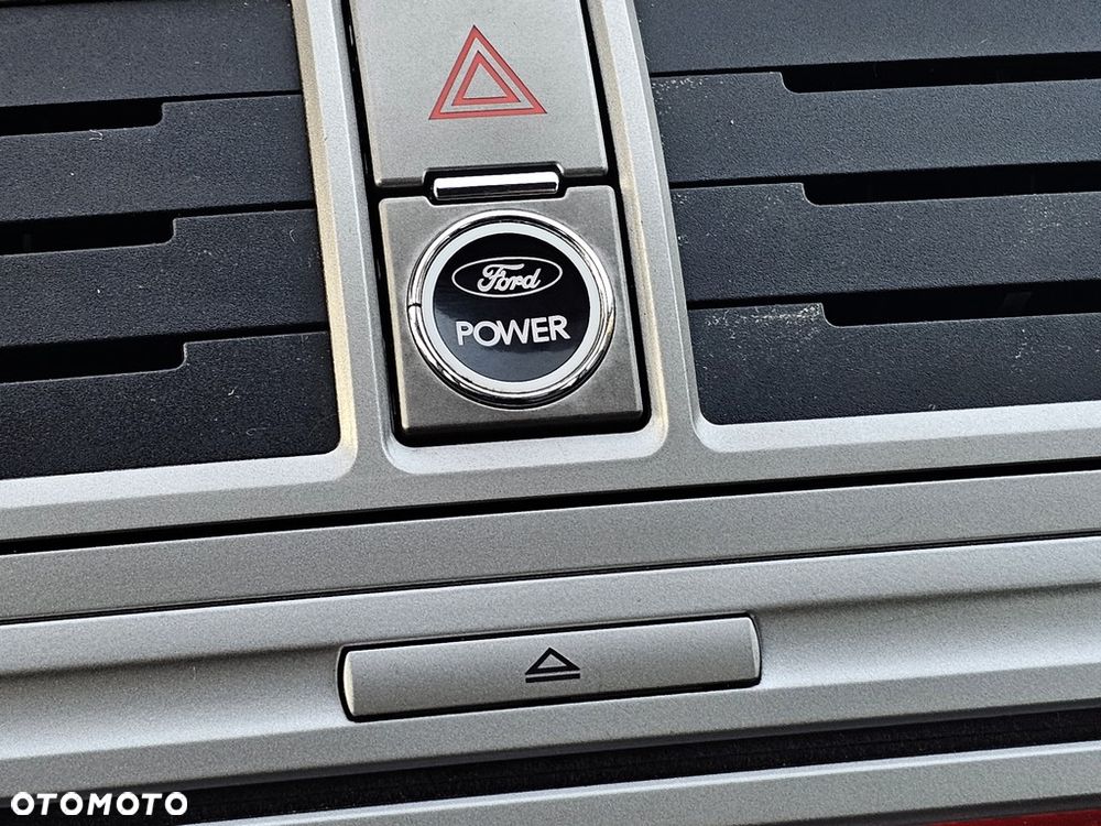 Ford Kuga 2.0 TDCi 2x4 Trend - 33