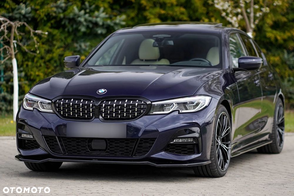 BMW Seria 3 330d xDrive mHEV M Sport - 9