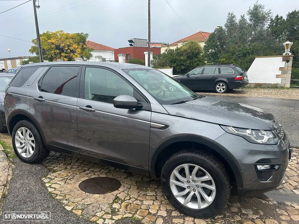 Land Rover Discovery Sport 2.0 TD4 HSE Auto - 9