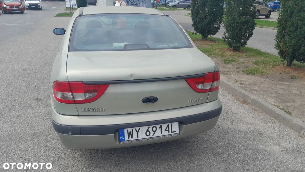 Renault Megane 1.6 - 14