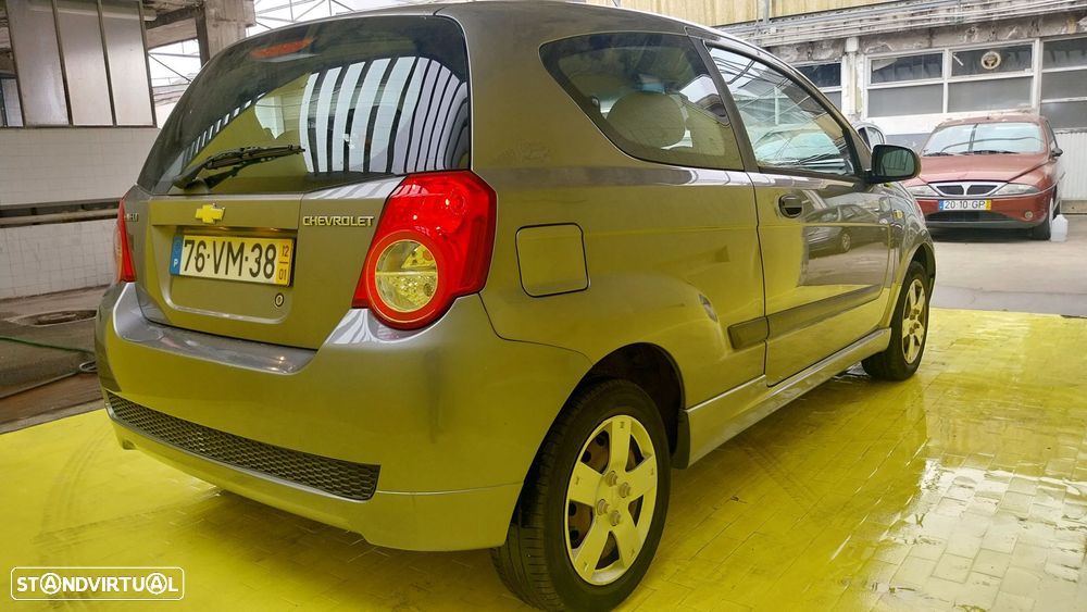 Chevrolet Aveo 1.2 LT - 19