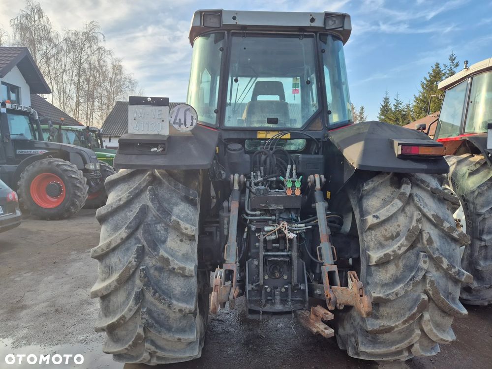 Massey Ferguson 8120 - 9